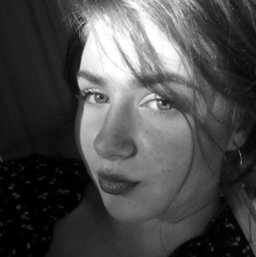 Meet your Posher, Alexandra